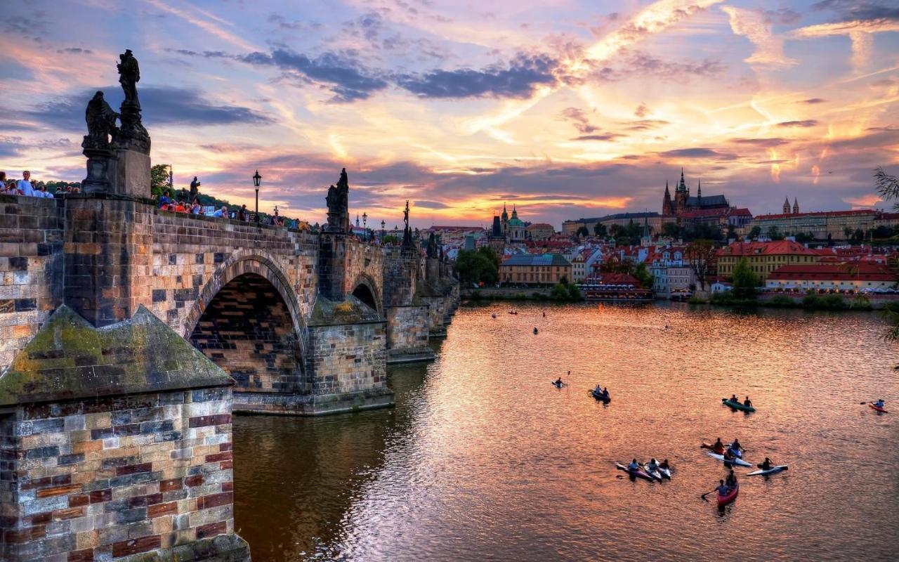 Emperors Elegance Suite Praga Zewnętrze zdjęcie